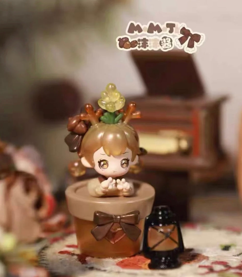 Sweet Emilya Figures